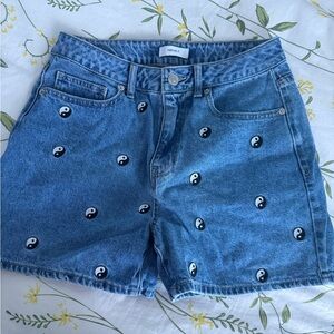 Forever 21 shorts small